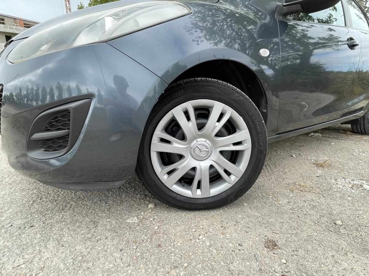 mazda-2-2012-gasolina-1349cc
