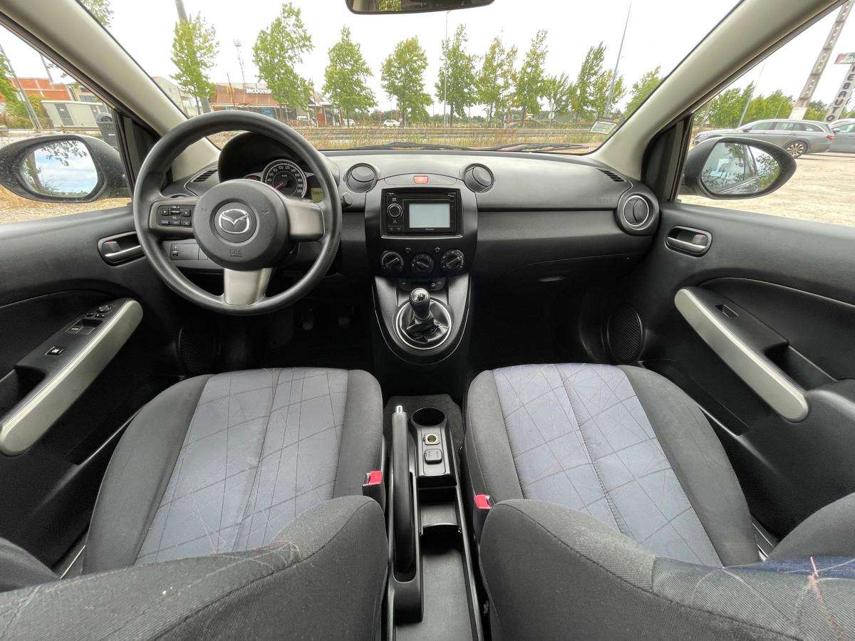 mazda-2-2012-gasolina-1349cc