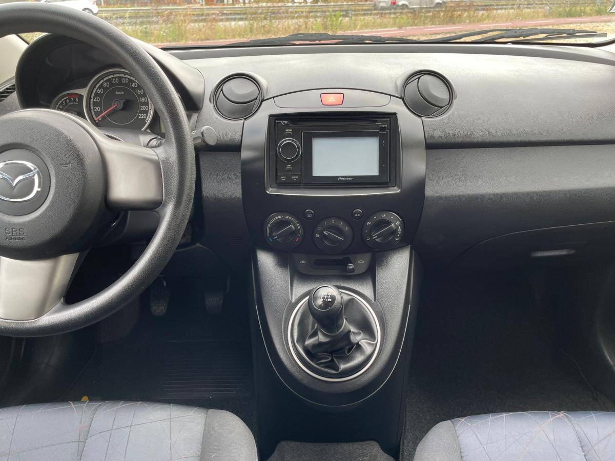 mazda-2-2012-gasolina-1349cc