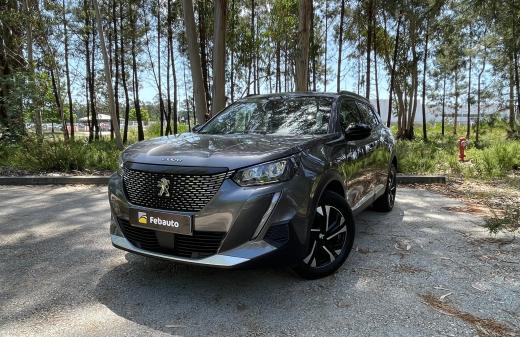 peugeot-2008-2022-gasolina-1199cc