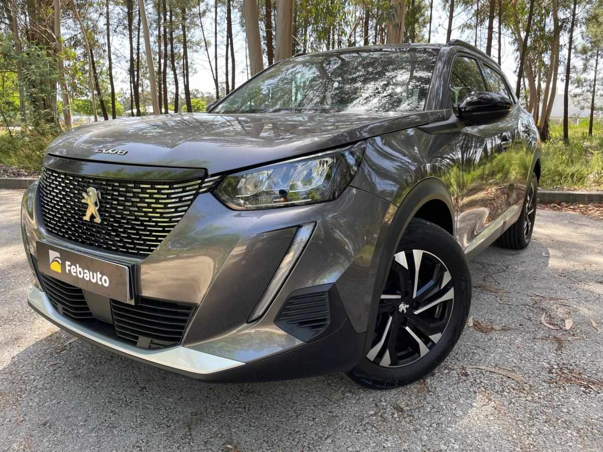 peugeot-2008-2022-gasolina-1199cc