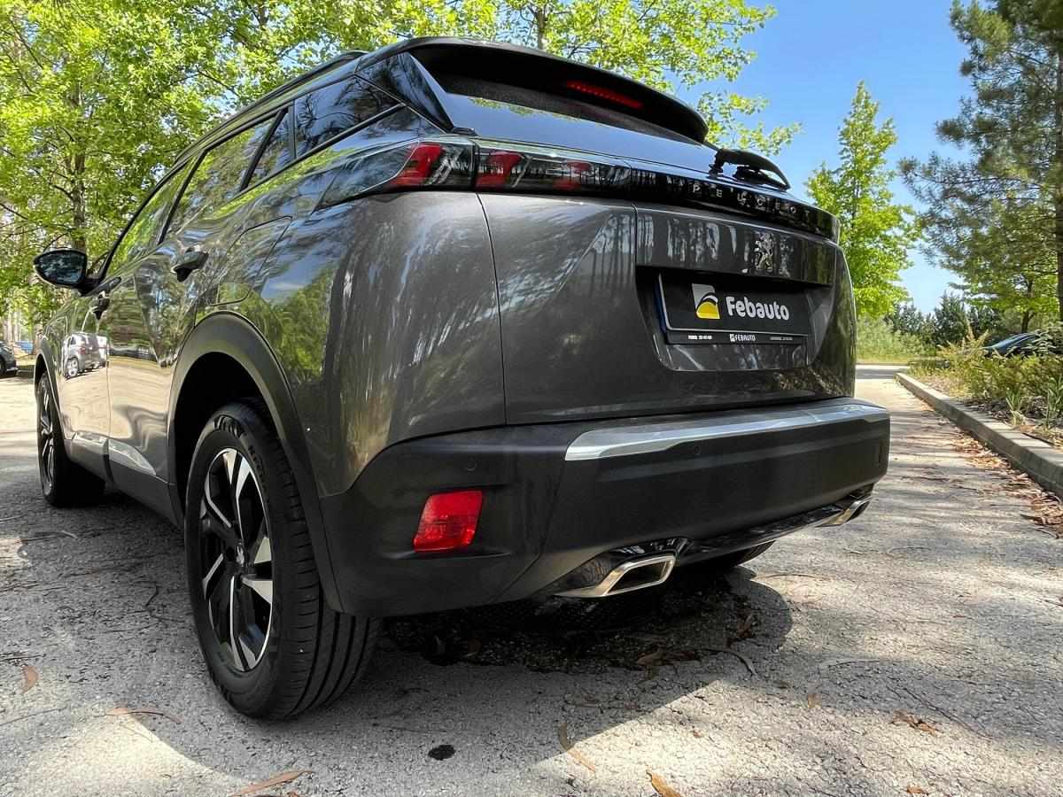 peugeot-2008-2022-gasolina-1199cc