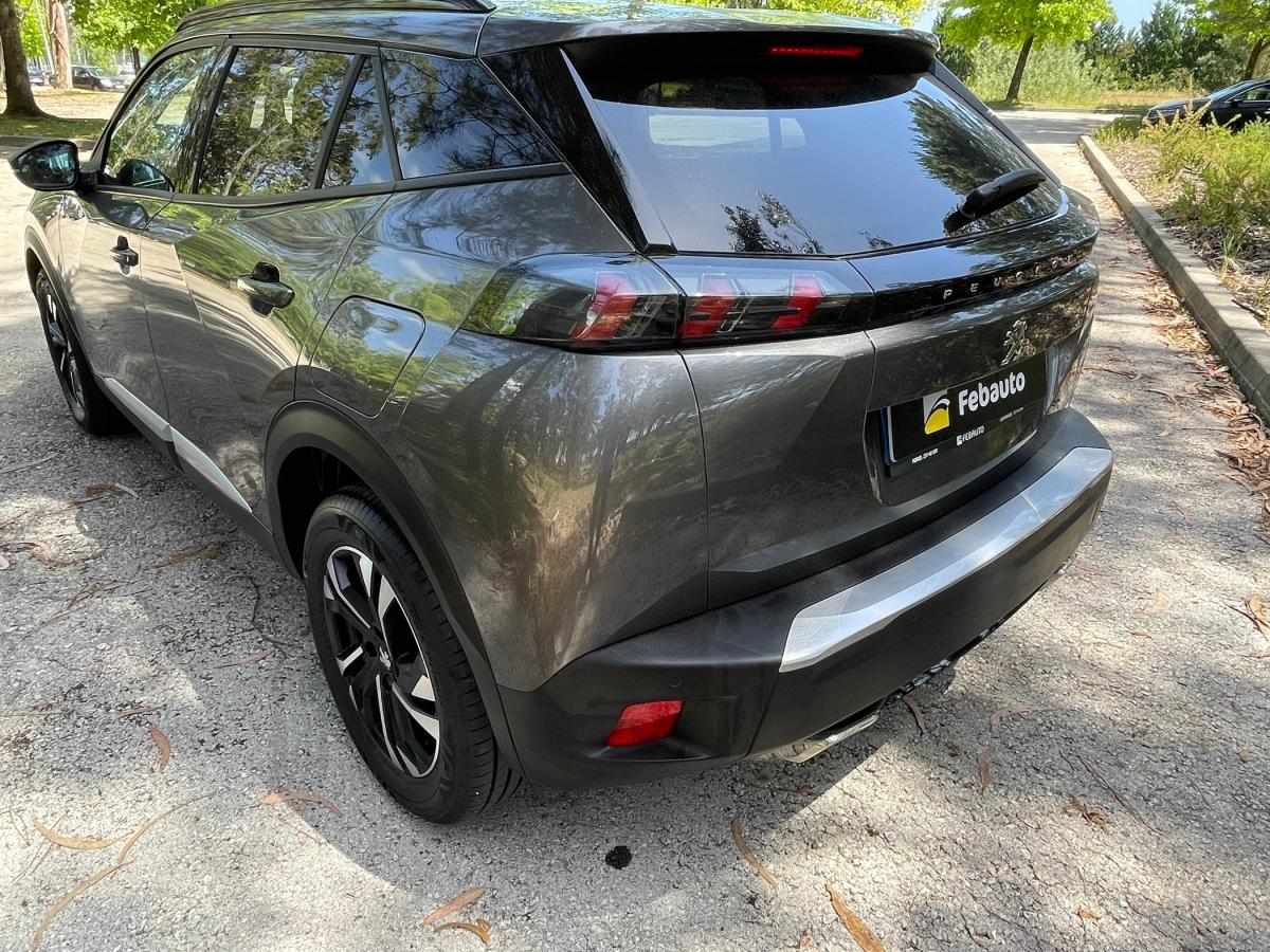 peugeot-2008-2022-gasolina-1199cc