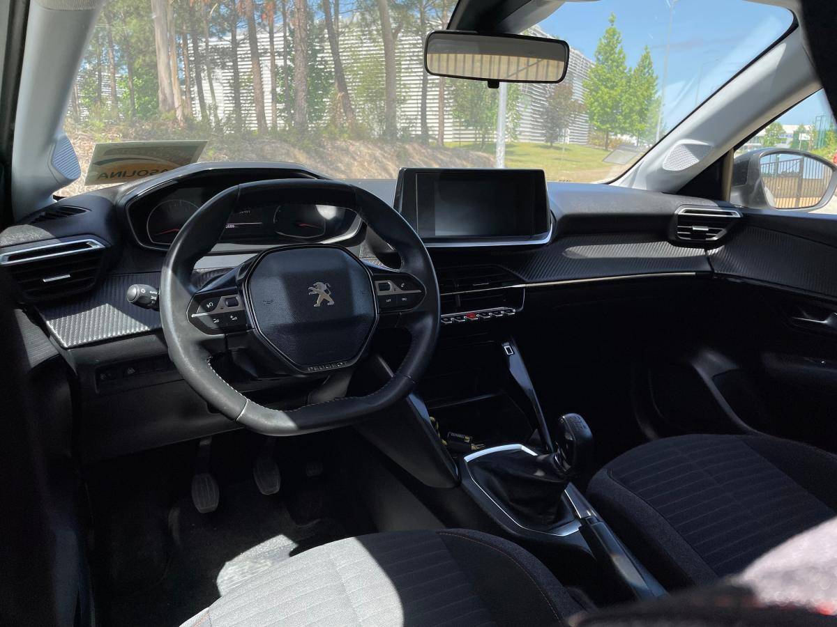 peugeot-208-2022-gasolina-1199cc