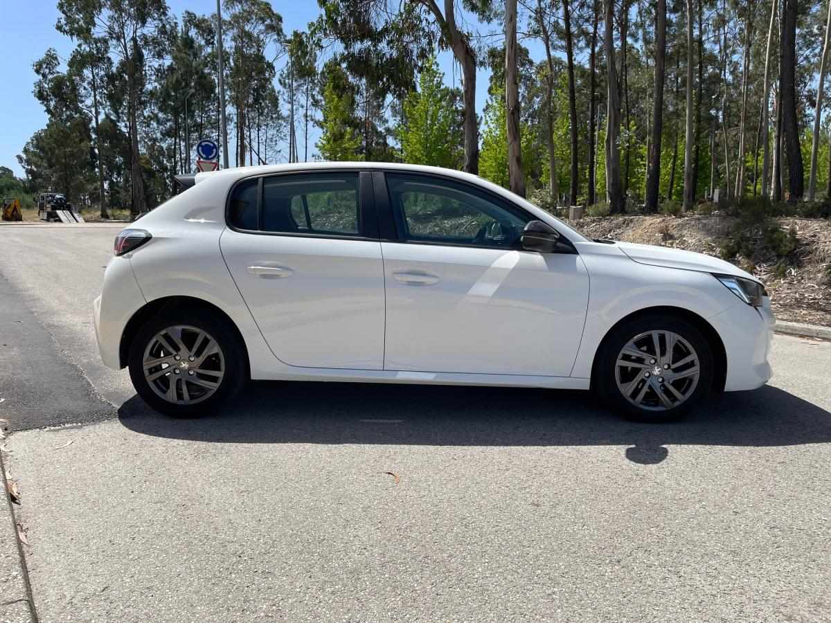 peugeot-208-2022-gasolina-1199cc