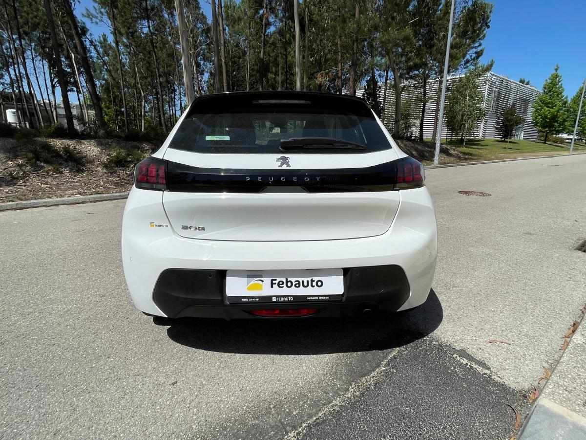 peugeot-208-2022-gasolina-1199cc