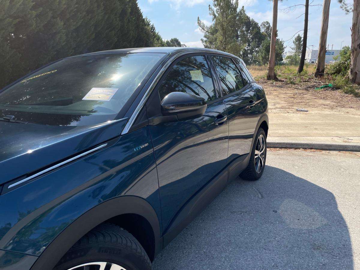 peugeot-3008-2023-hibrido-a-gasolina-1596cc