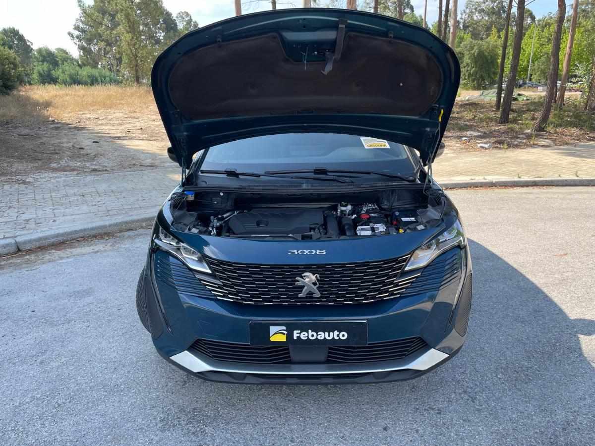 peugeot-3008-2023-hibrido-a-gasolina-1596cc
