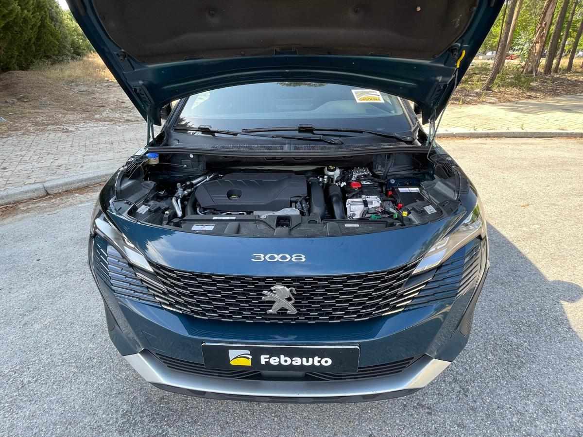 peugeot-3008-2023-hibrido-a-gasolina-1596cc