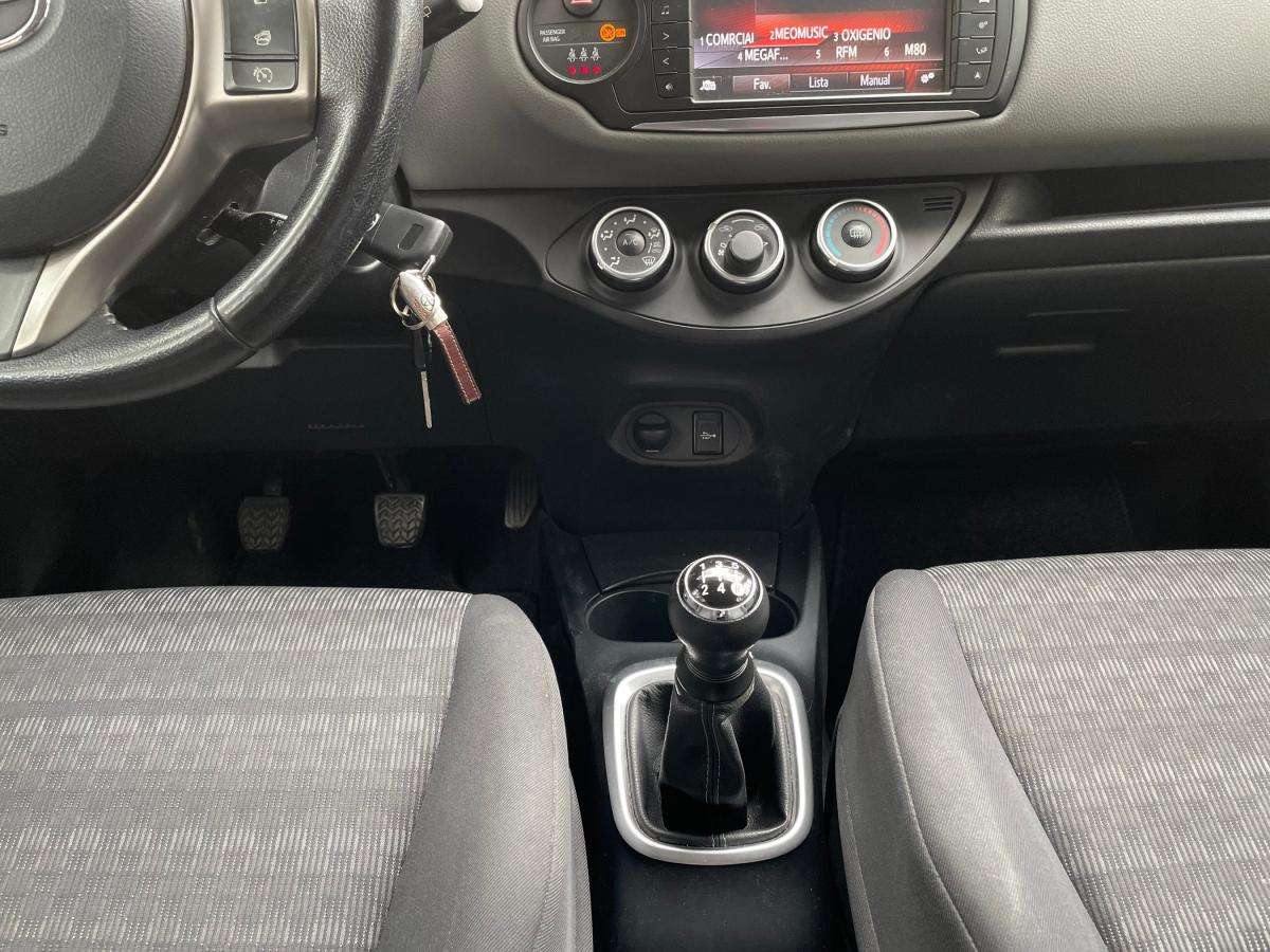 toyota-yaris-2016-gasolina-998cc