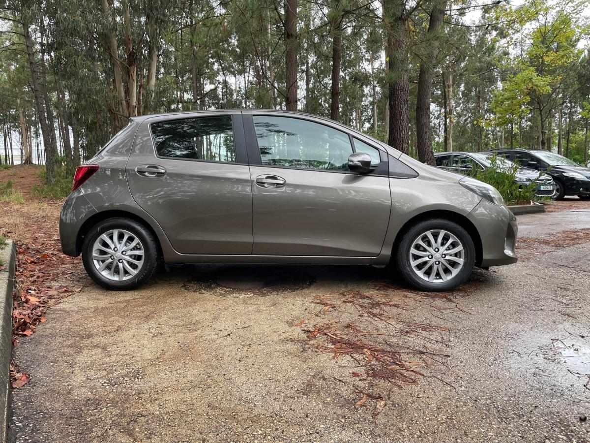 toyota-yaris-2016-gasolina-998cc