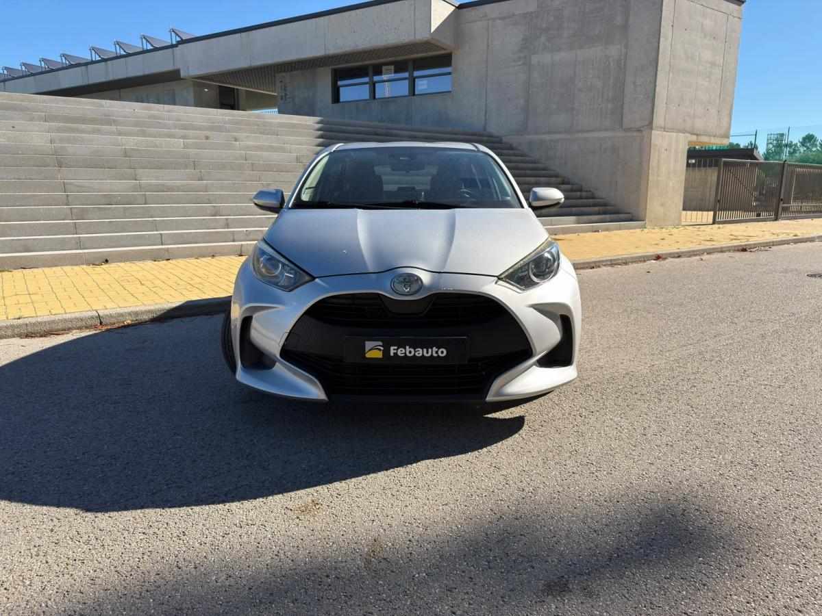 toyota-yaris-2021-gasolina-998cc