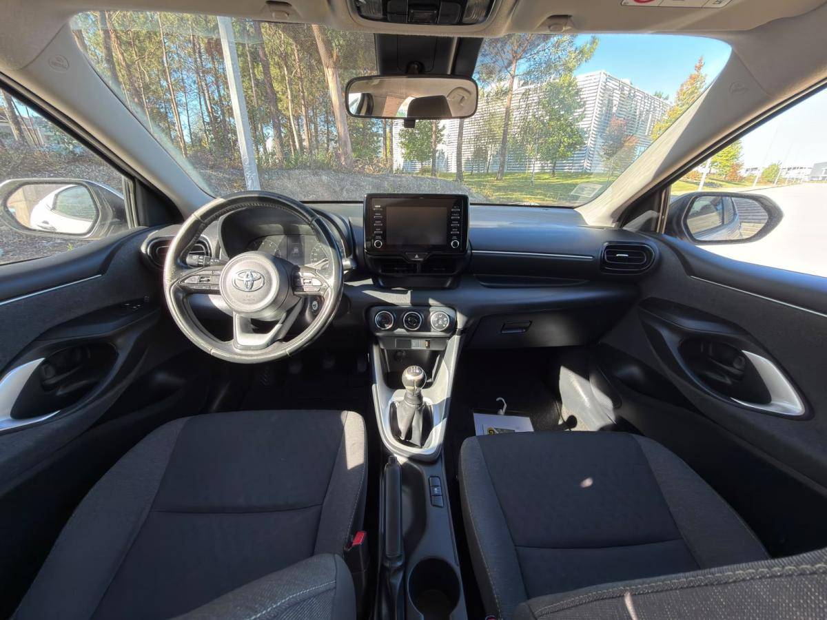 toyota-yaris-2021-gasolina-998cc