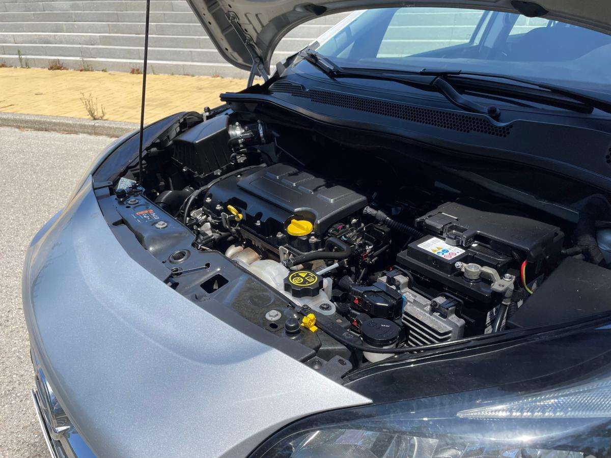 opel-corsa-2017-gasolina-1229cc