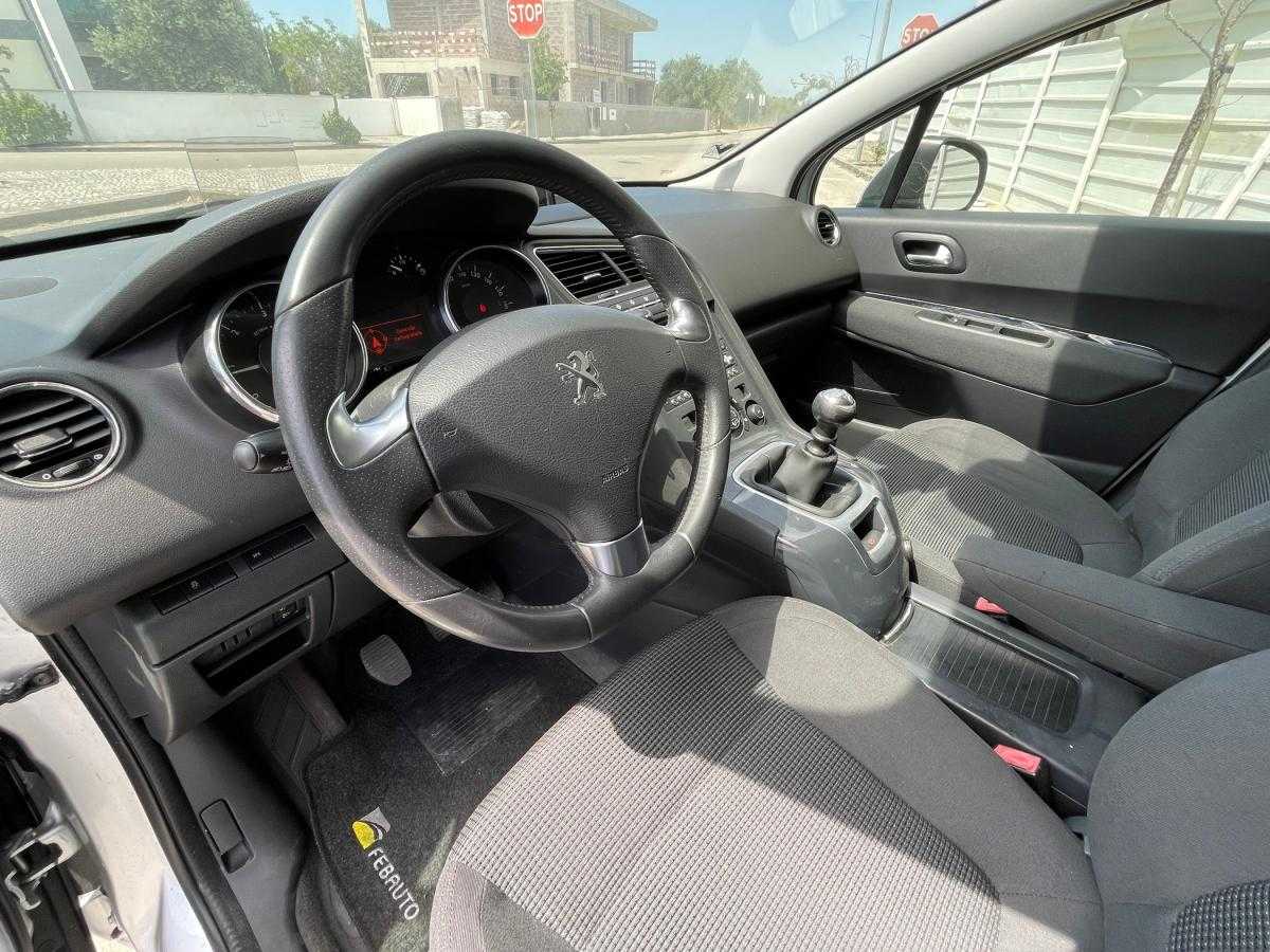 peugeot-5008-2014-diesel-1560cc