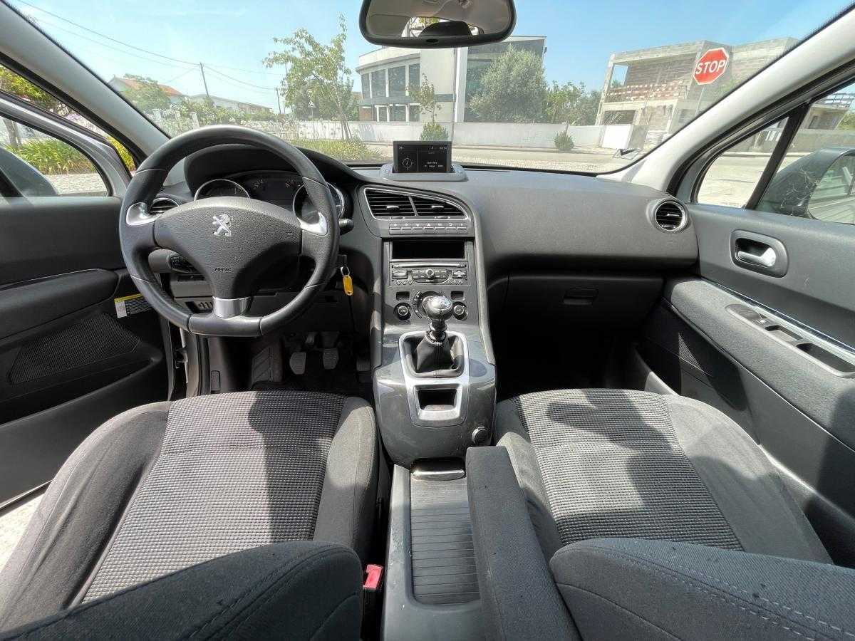 peugeot-5008-2014-diesel-1560cc