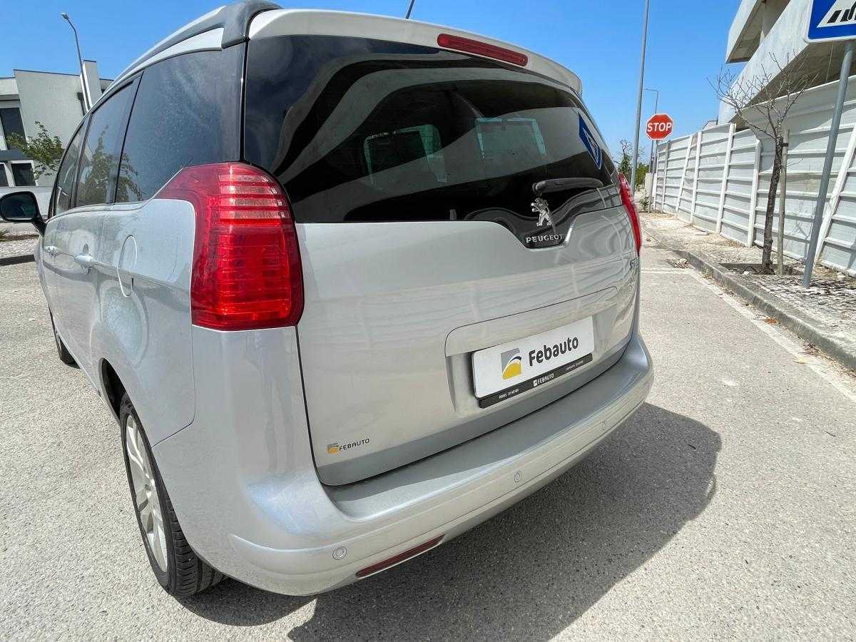 peugeot-5008-2014-diesel-1560cc