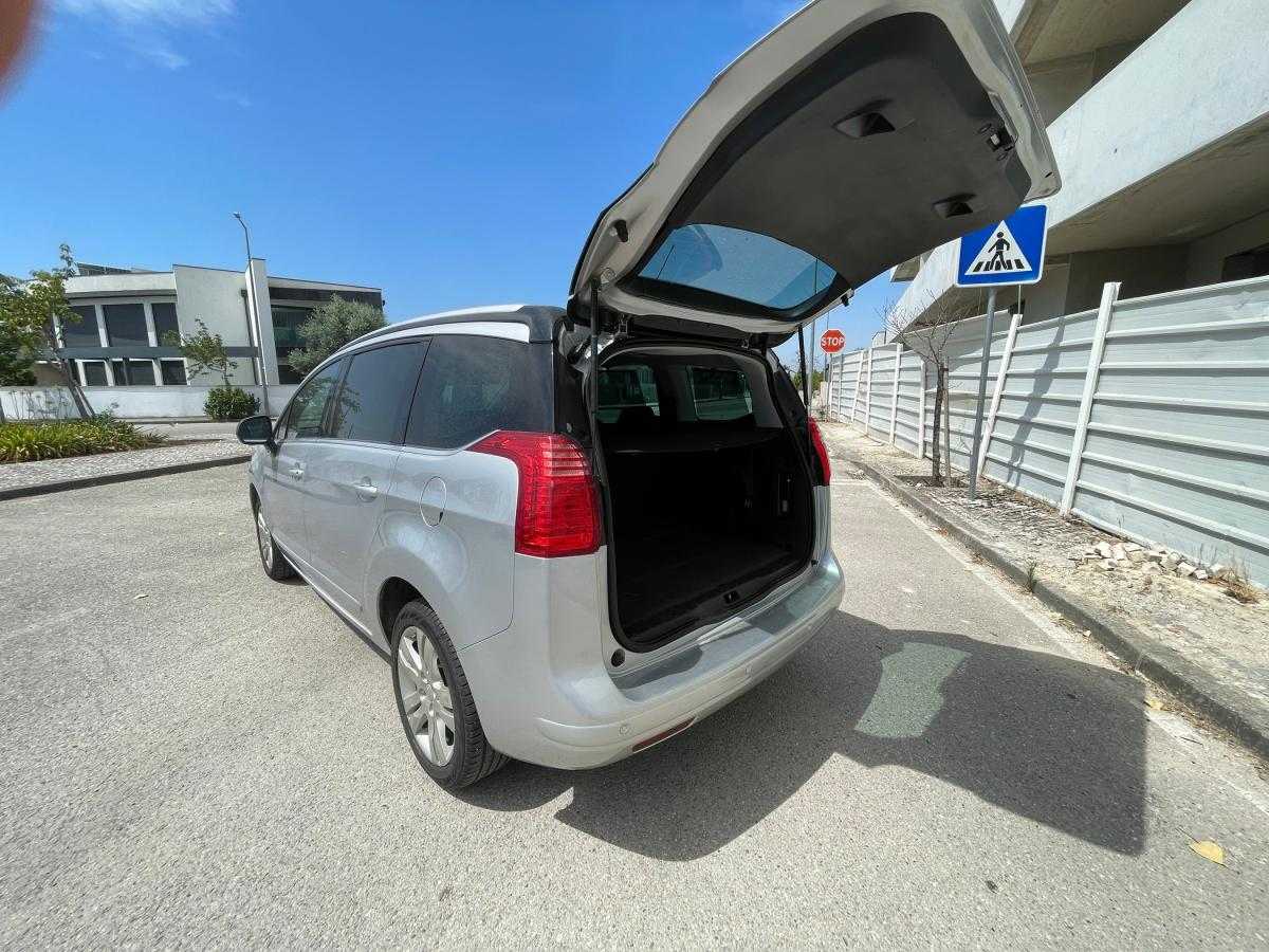 peugeot-5008-2014-diesel-1560cc