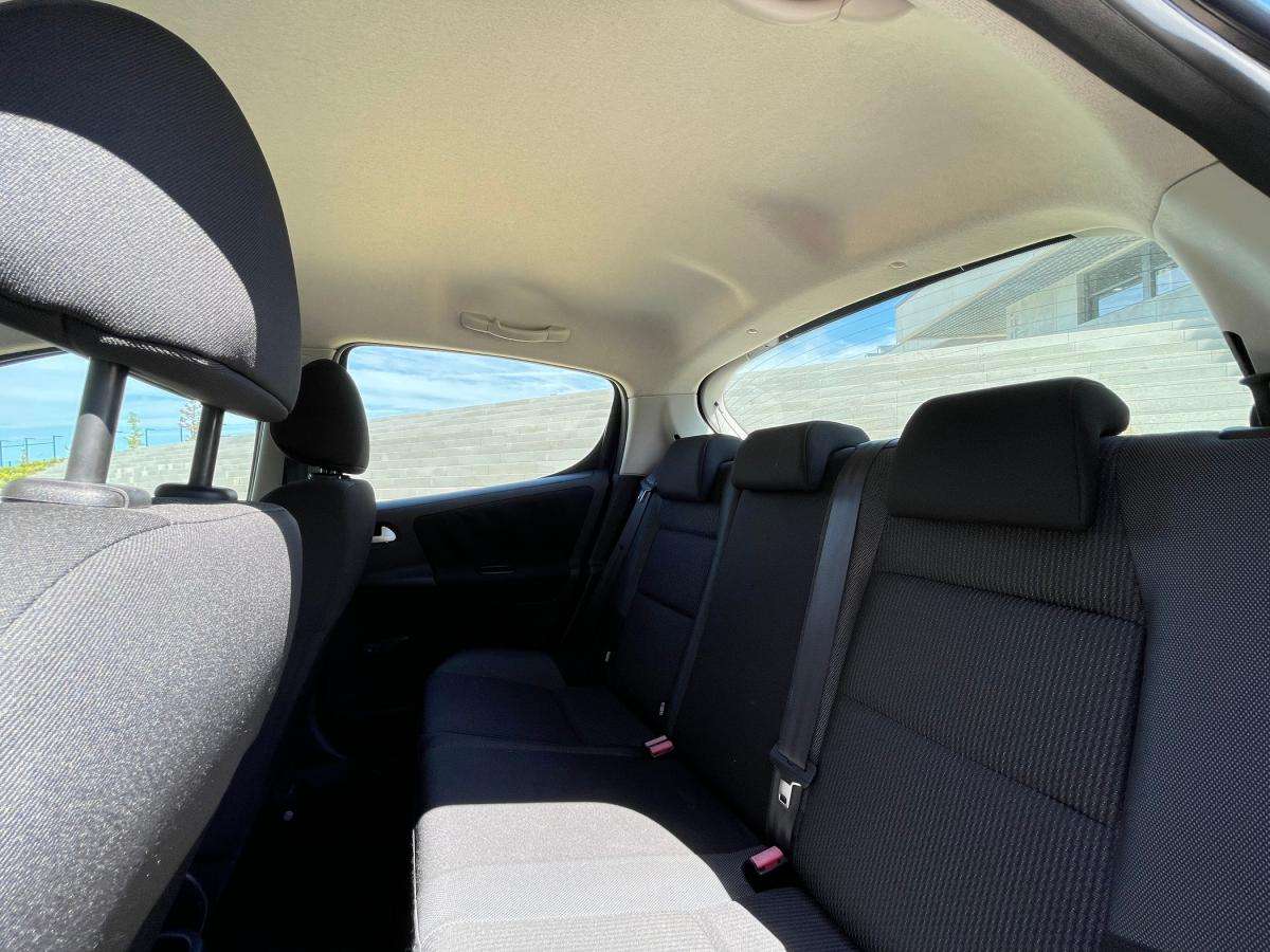 peugeot-207-2011-gasolina-1397cc