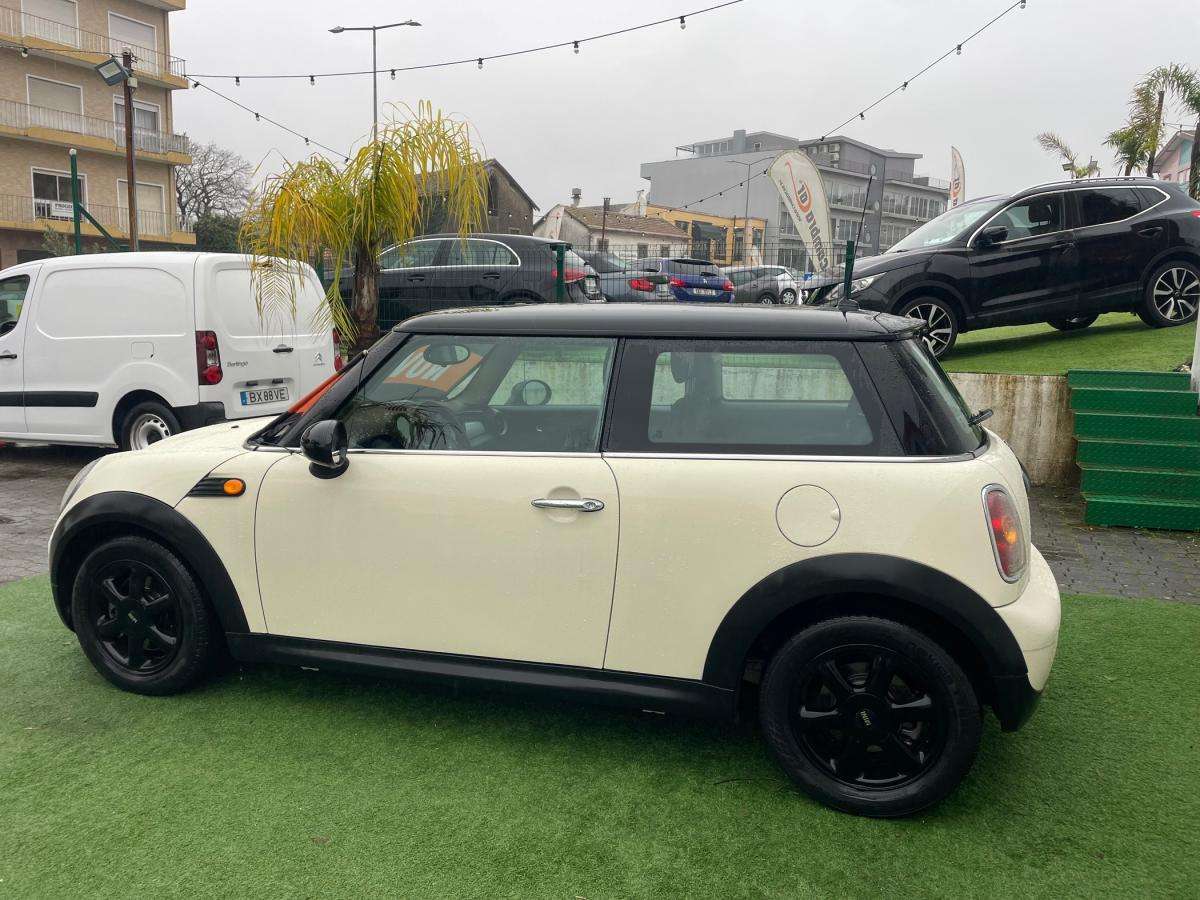 mini-cooper-2010-diesel-1560cc