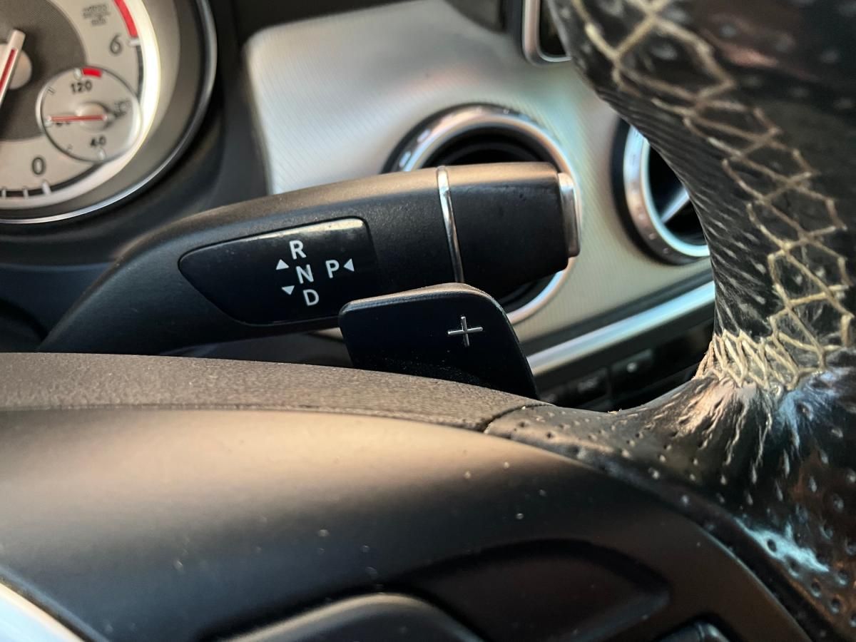 mercedes-benz-gla-2015-diesel-2143cc
