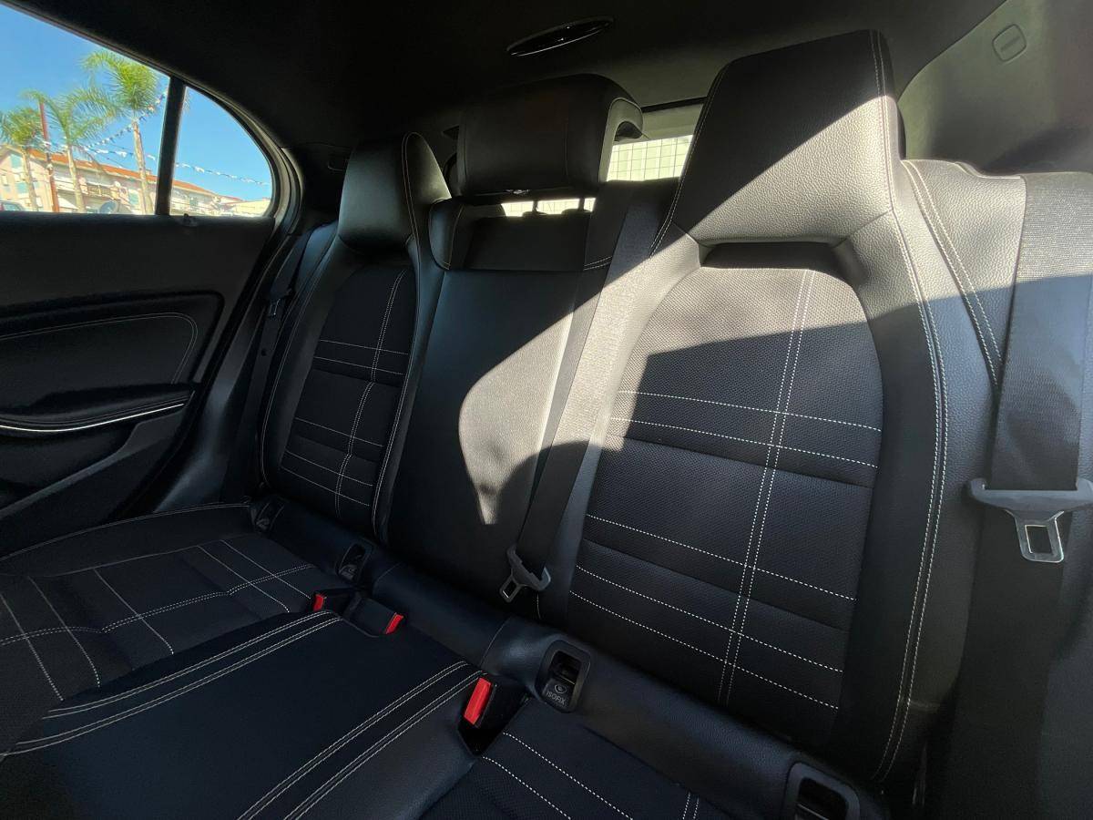 mercedes-benz-gla-2015-diesel-2143cc