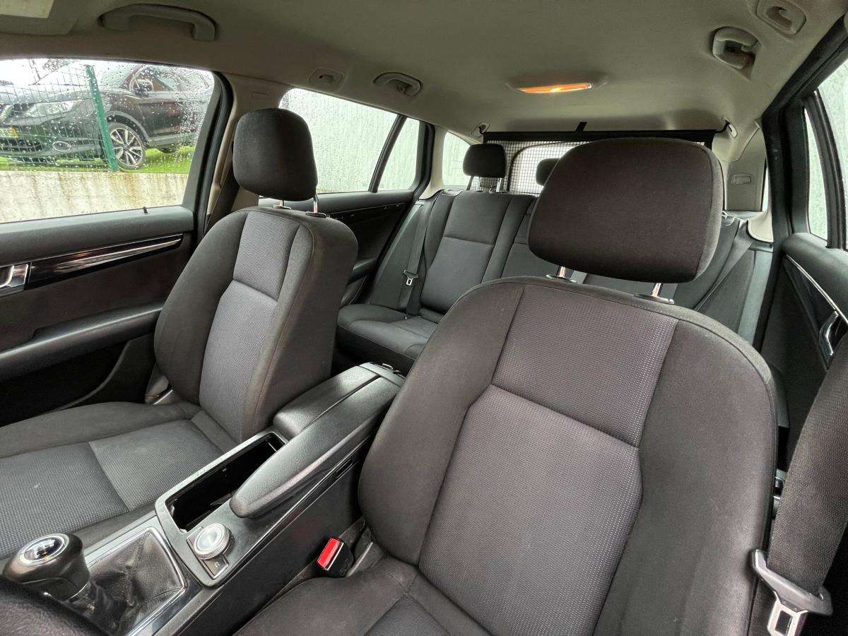 mercedes-benz-classe-c-2008-diesel-2148cc