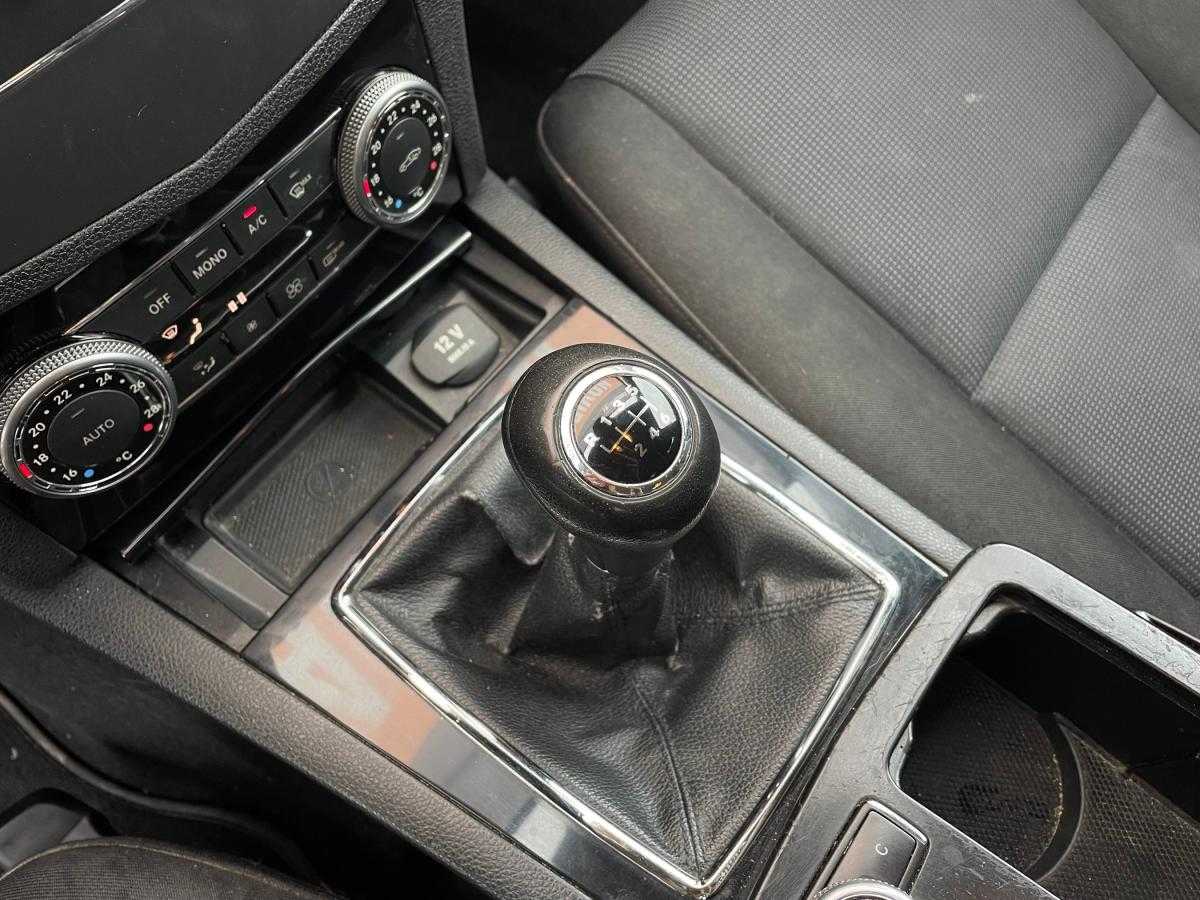 mercedes-benz-classe-c-2008-diesel-2148cc