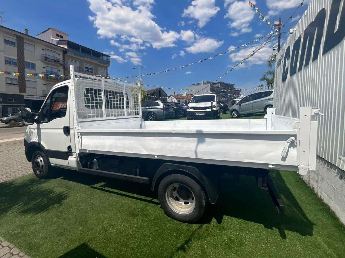 iveco-daily-2014-diesel-2998cc