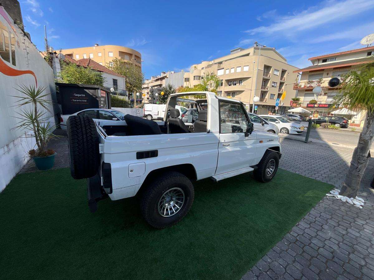 toyota-land-cruiser-1990-diesel-2498cc