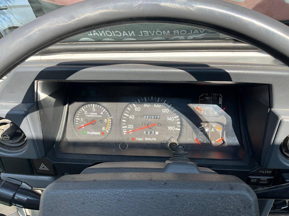 toyota-land-cruiser-1990-diesel-2498cc