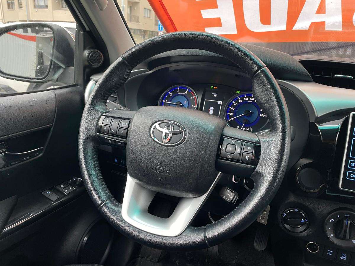 toyota-hilux-2018-diesel-2393cc