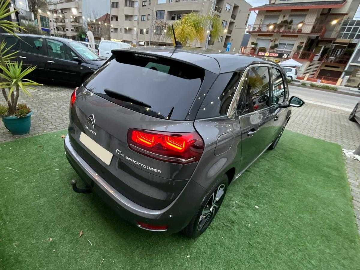 citroen-c4-2018-diesel-1997cc