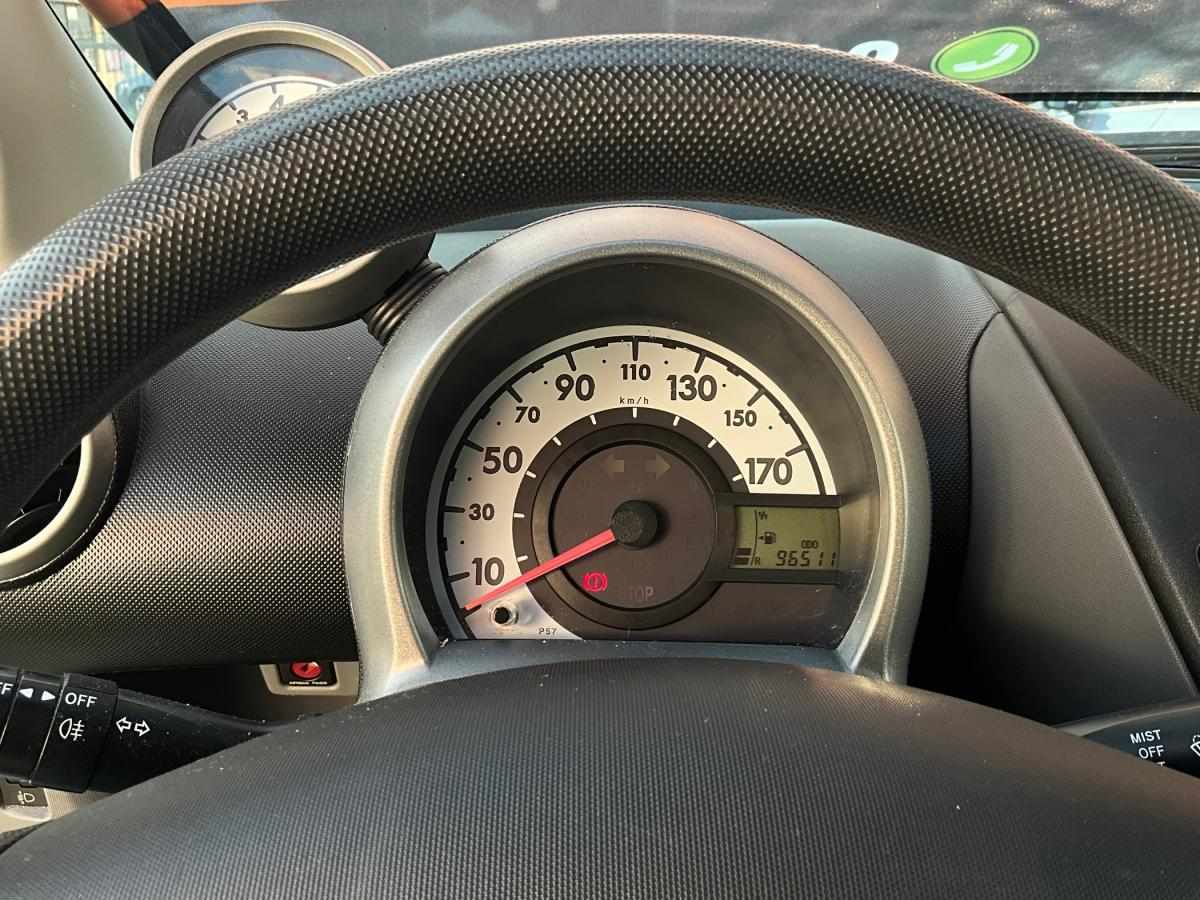 peugeot-107-2009-gasolina-998cc