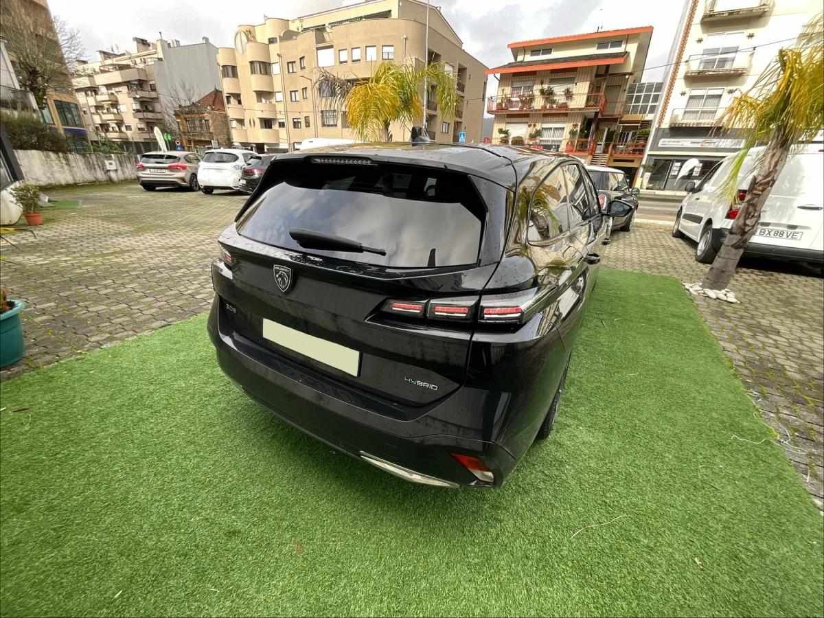 peugeot-308-2023-hibrido-a-gasolina-1598cc