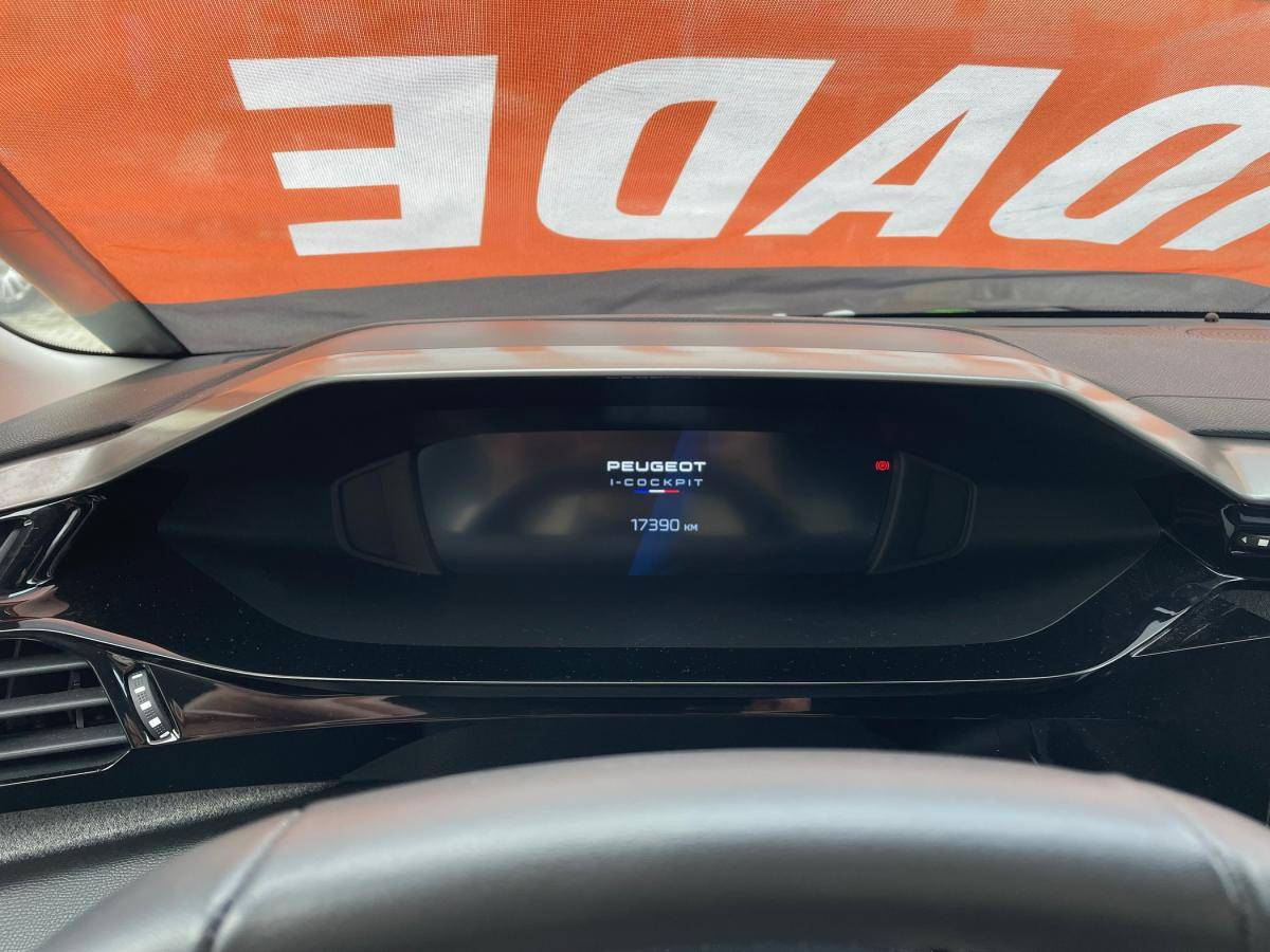 peugeot-308-2023-hibrido-a-gasolina-1598cc
