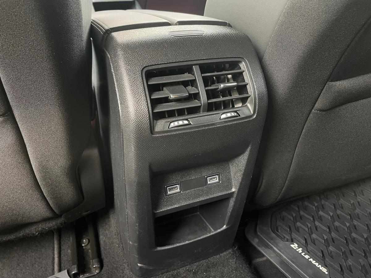 peugeot-308-2023-hibrido-a-gasolina-1598cc