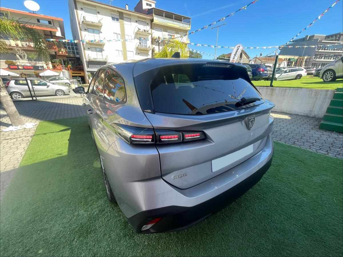 peugeot-308-2023-gasolina-1199cc