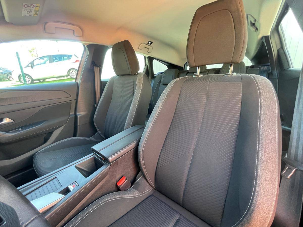 peugeot-308-2023-gasolina-1199cc