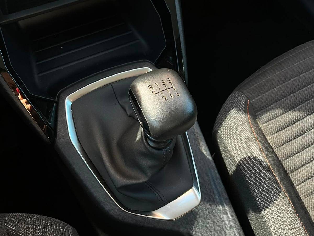 peugeot-208-2020-diesel-1560cc