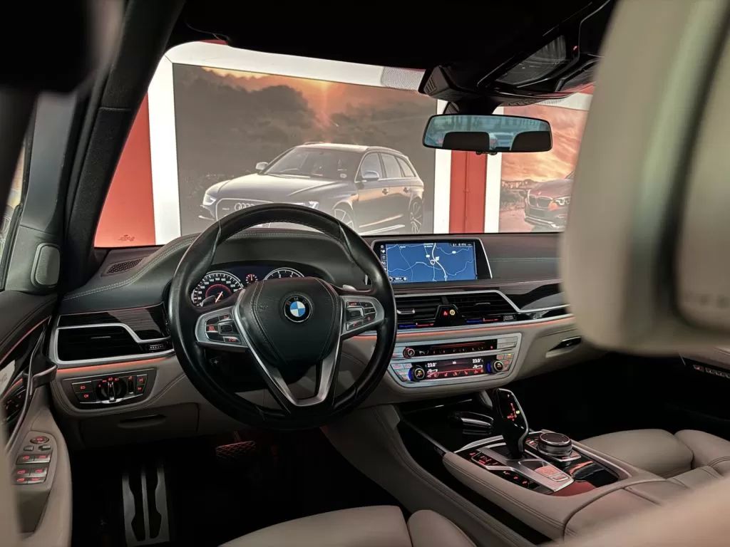 bmw-serie-7-2017-diesel-2993cc