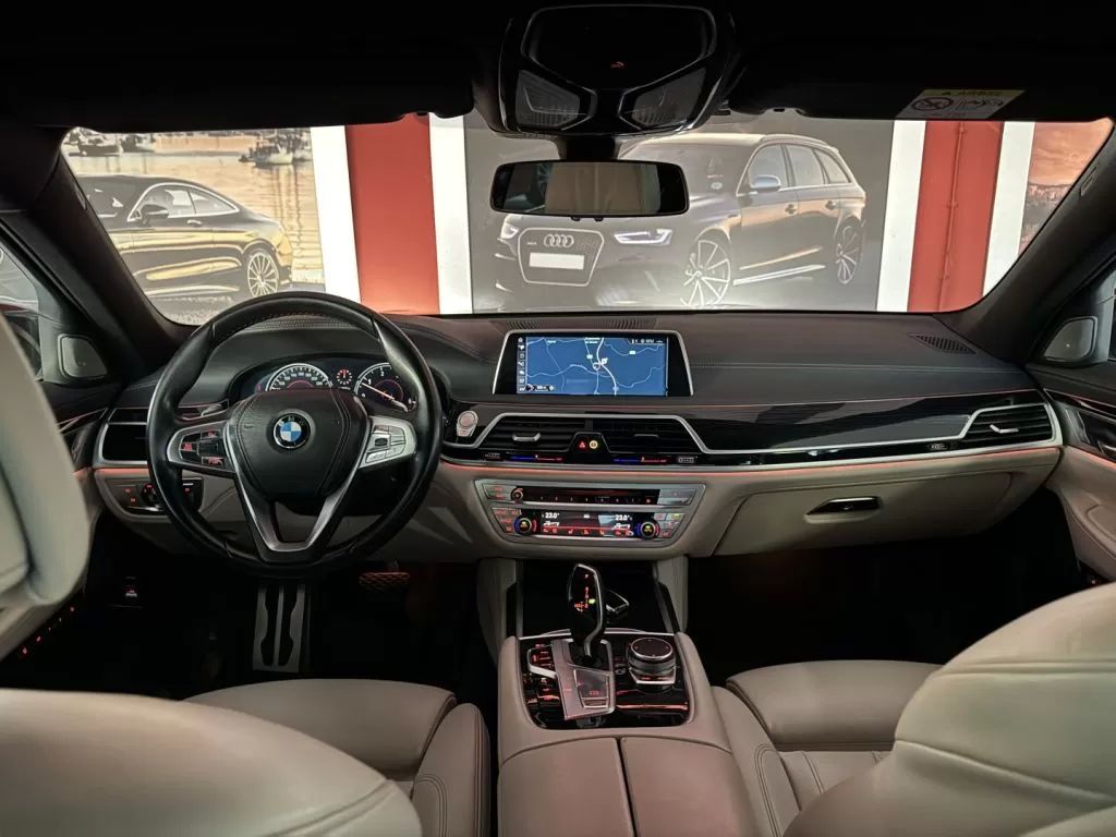 bmw-serie-7-2017-diesel-2993cc