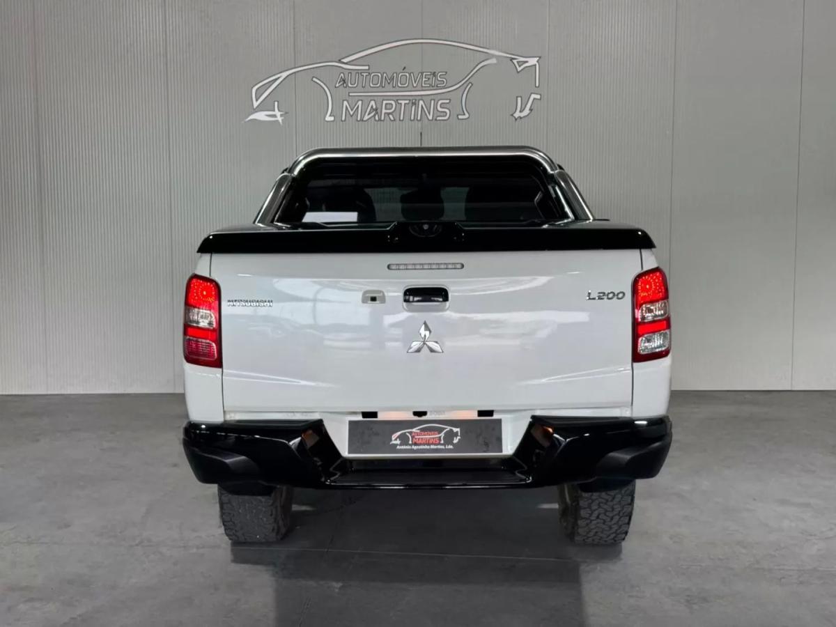 mitsubishi-l200-2018-diesel-2442cc