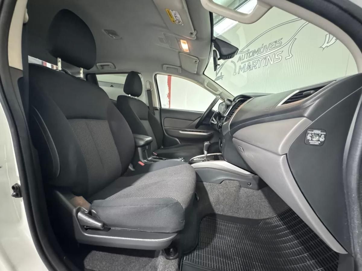 mitsubishi-l200-2018-diesel-2442cc