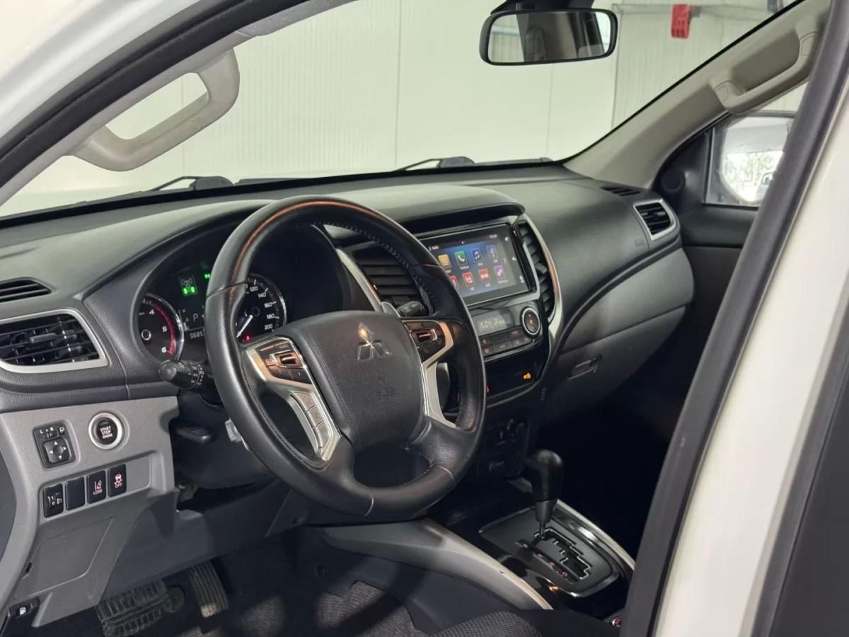 mitsubishi-l200-2018-diesel-2442cc