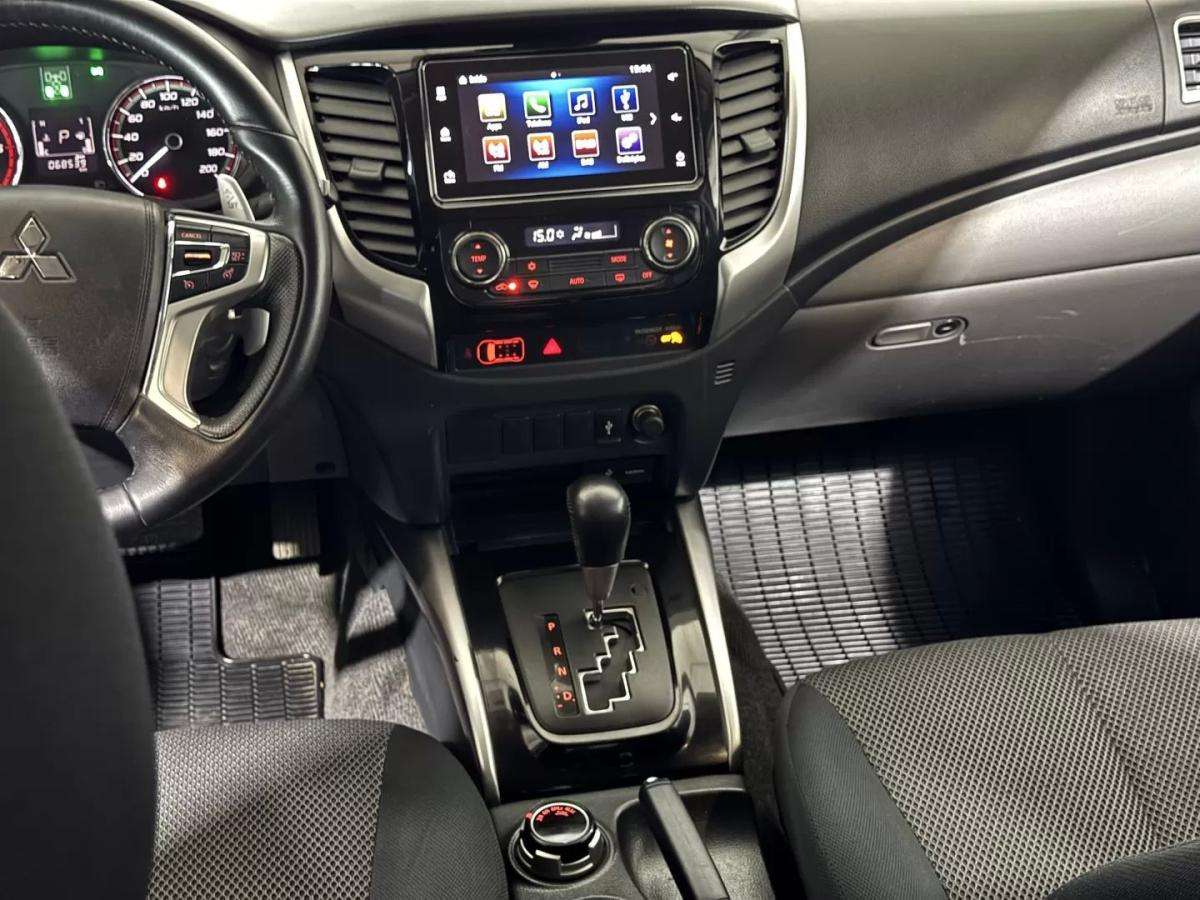 mitsubishi-l200-2018-diesel-2442cc