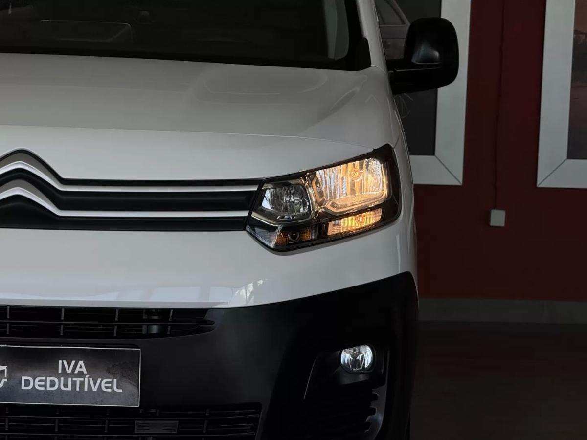 citroen-berlingo-2022-diesel-1499cc