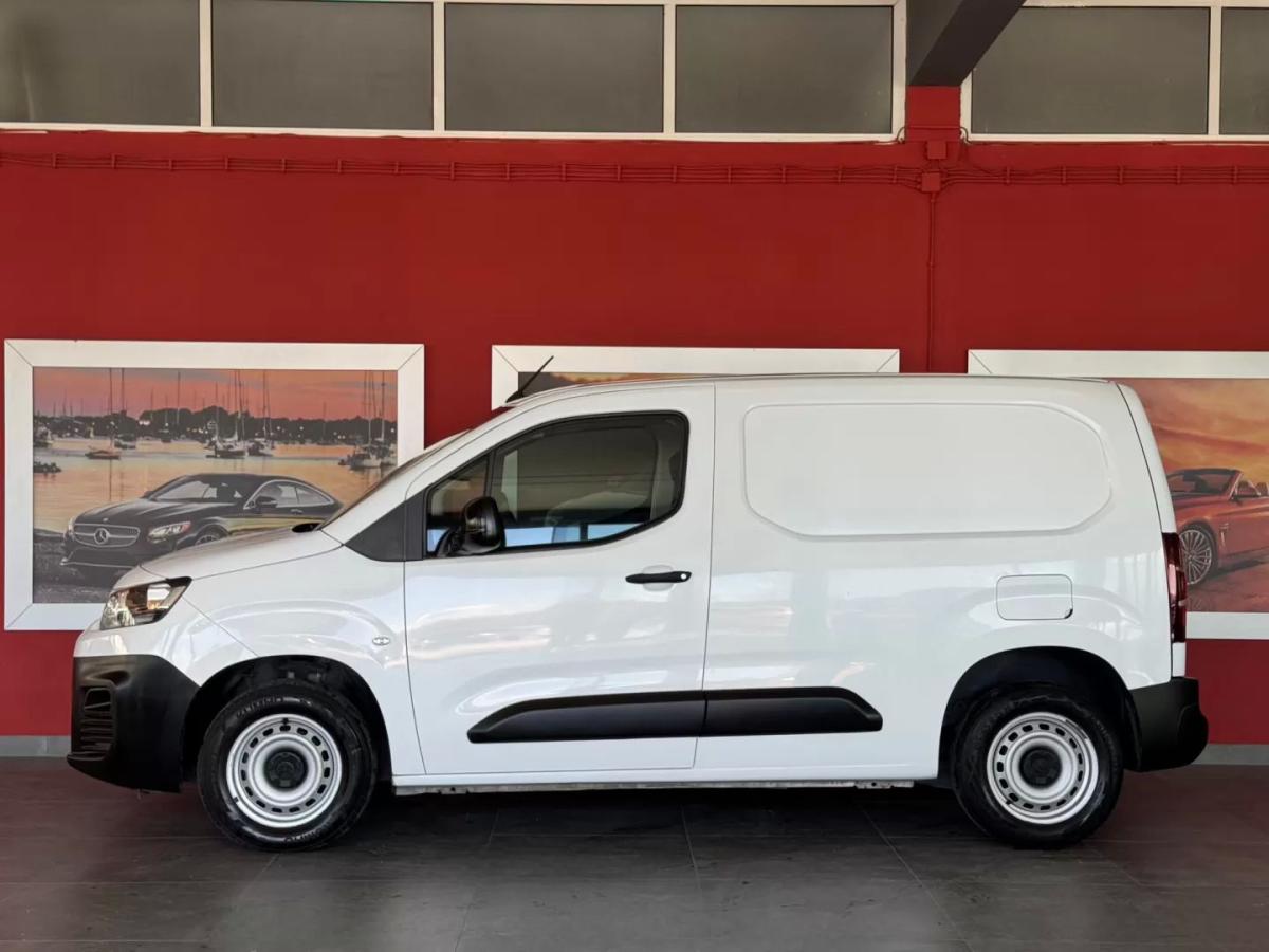 citroen-berlingo-2022-diesel-1499cc