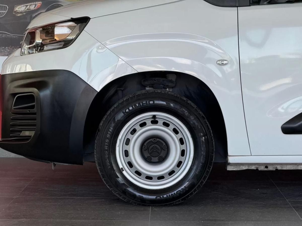 citroen-berlingo-2022-diesel-1499cc