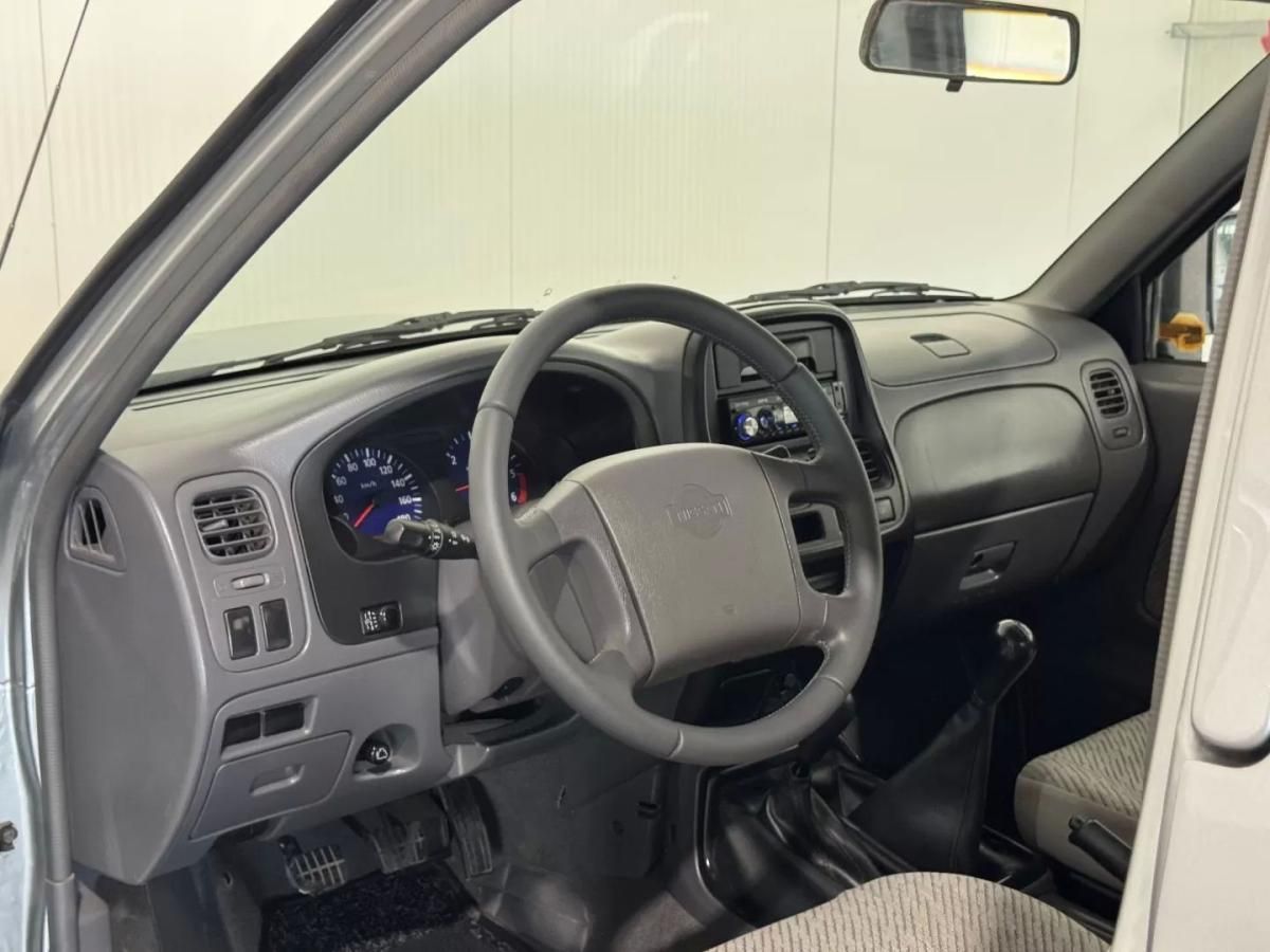 nissan-navara-2000-diesel-2494cc